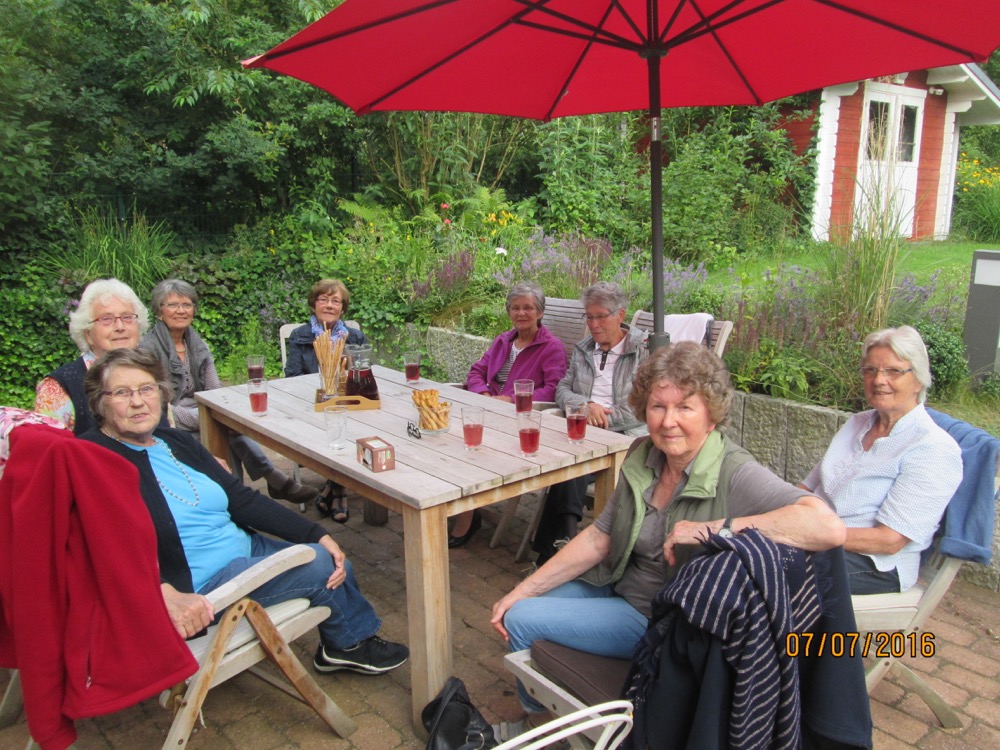 Glögg-Gruppe im Gemeindehaus